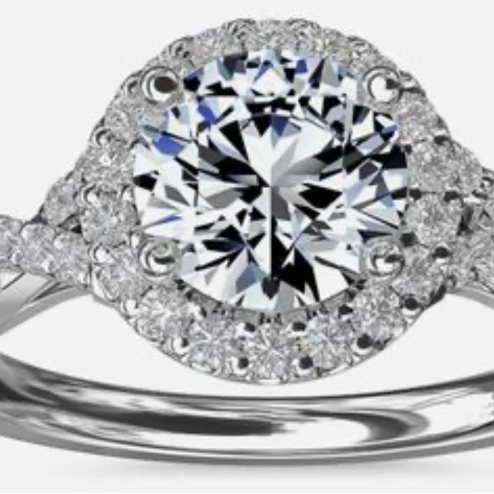 Diamond engagement ring